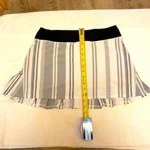 Ladies lululemon Pace Setter 6 Tall Skort